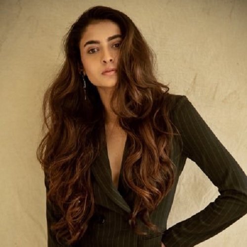 Shivangi Khedkar Height